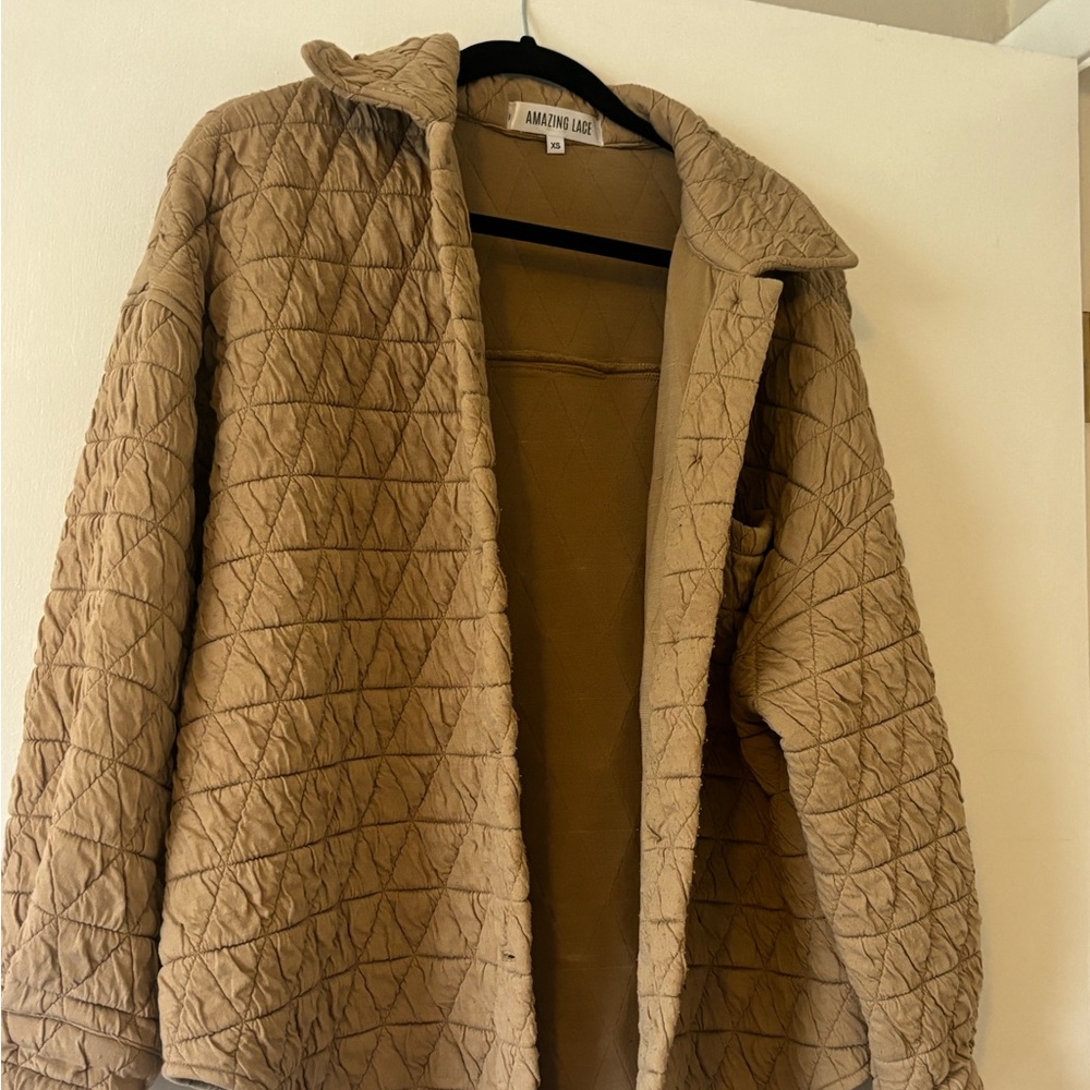 Amazing Lace Oversized Shacket - Picture 2 of 4
